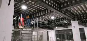 鄂州一商场梁，楼板碳纤维加固施工